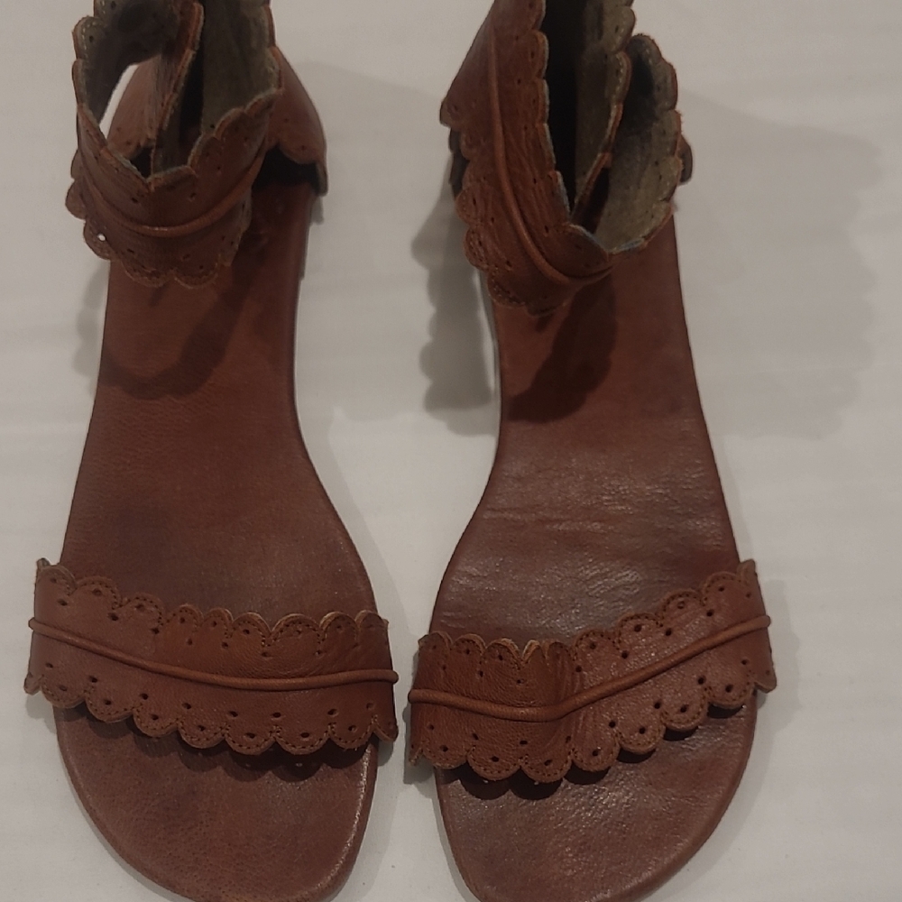 ELF Brown Scalloped Ankle-Strap Sandals